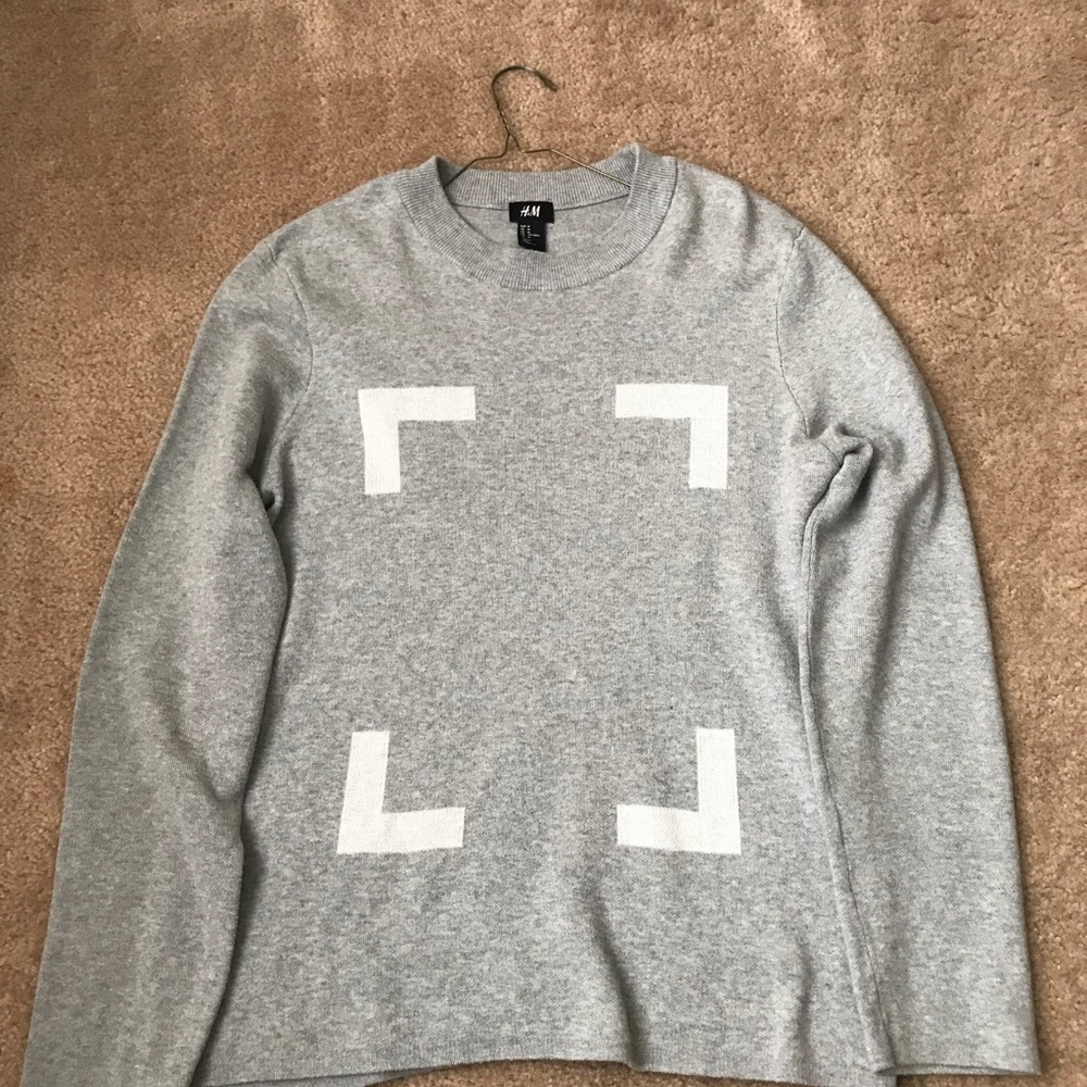 H&M Sweater